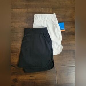 (Two) NWT Columbia Women's Active Fit Sandy Creek Stretch Skort Size XL